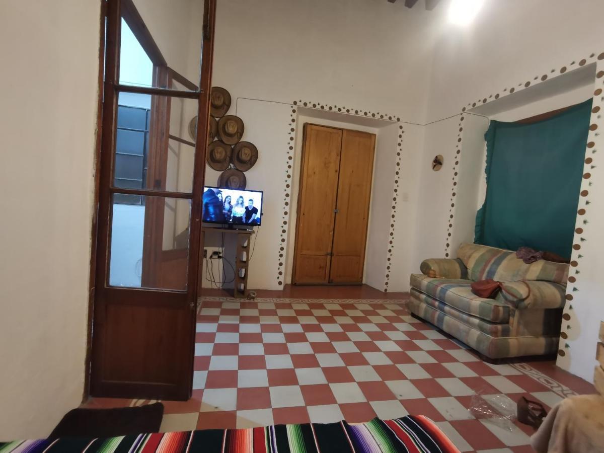 Cuarto Panchito ***Centro Historico*** Διαμέρισμα Querétaro Εξωτερικό φωτογραφία