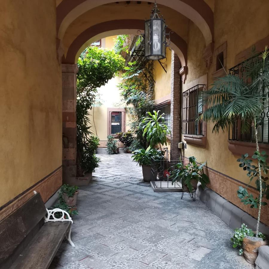 Cuarto Panchito ***Centro Historico*** Διαμέρισμα Querétaro Εξωτερικό φωτογραφία