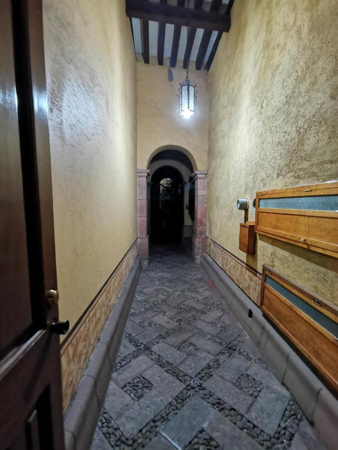 Cuarto Panchito ***Centro Historico*** Διαμέρισμα Querétaro Εξωτερικό φωτογραφία